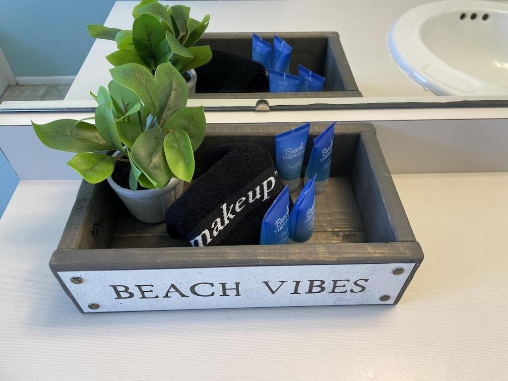 Escape To An Island Adventure! Free Bikes & Beach Items Anna Maria Exteriér fotografie